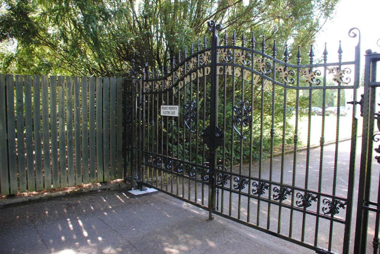 דירות אלכסנדריה Benoch Lomond Castle מראה חיצוני תמונה